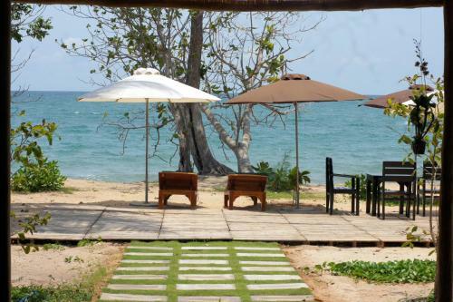 Hotel Gold Sand Beach Bungalow
