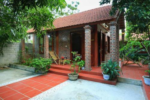 Tam Family Homestay