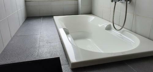 The Queen Hotel Ninh Binh
