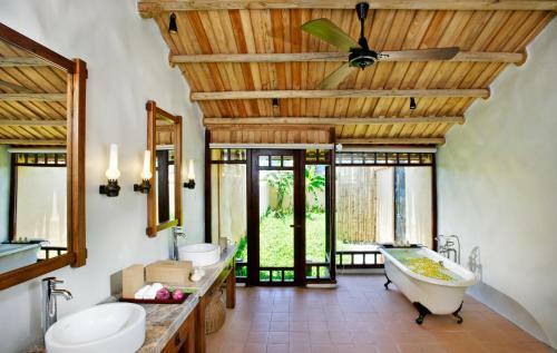 Hotel Emeralda Resort Ninh Binh