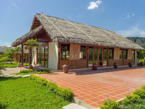 Hotel Emeralda Resort Ninh Binh