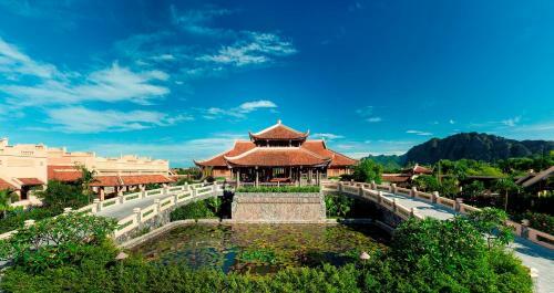 Hotel Emeralda Resort Ninh Binh