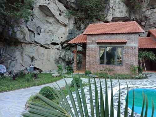 Trang An Central Homestay