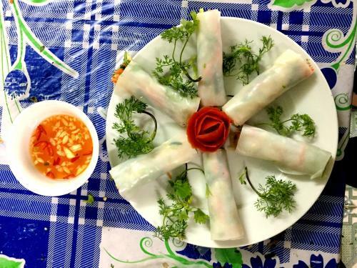 Hoa Luan Restaurant Hostel