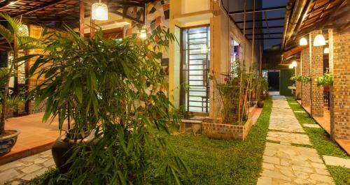Hotel Rose Garden Homestay