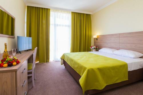 Zolotoy Yakor Hotel
