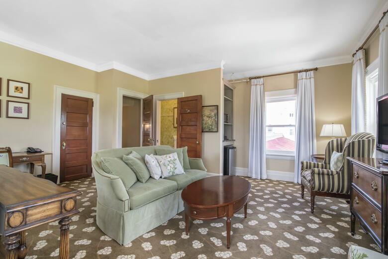 Hotel Omni Mount Washington Resort
