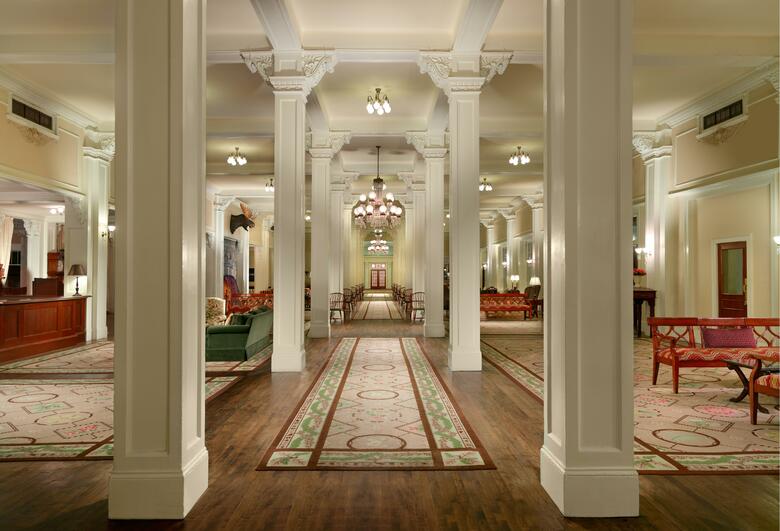 Hotel Omni Mount Washington Resort