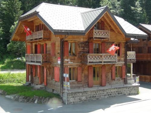 Chalet Suisse Bed And Breakfast