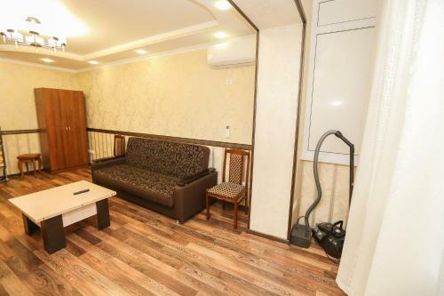Apartment On Abazgaa 37/2