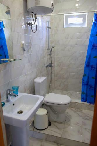 Hostal Black Sea Guesthouse