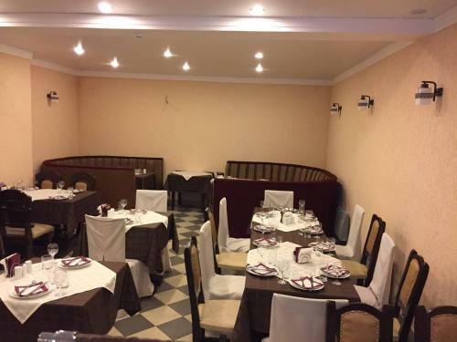 Mramorny Zamok Hotel