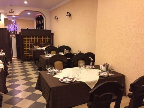 Mramorny Zamok Hotel