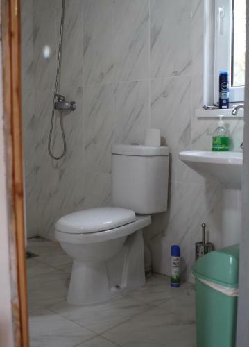 Hostal Leto Land Guest House