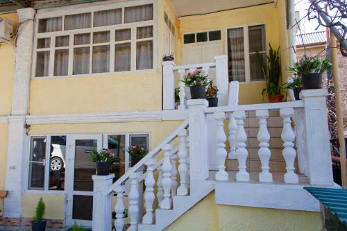 Hostal Guesthouse U Angely