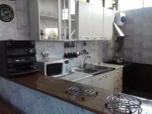 Hostal Guesthouse Aza&karlen