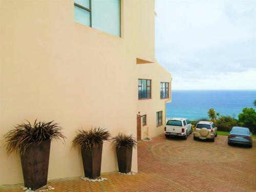 Hostal Dana Bay B&B Guest House