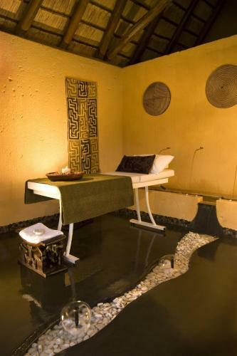 Pondoro Game Lodge Pty (Ltd)