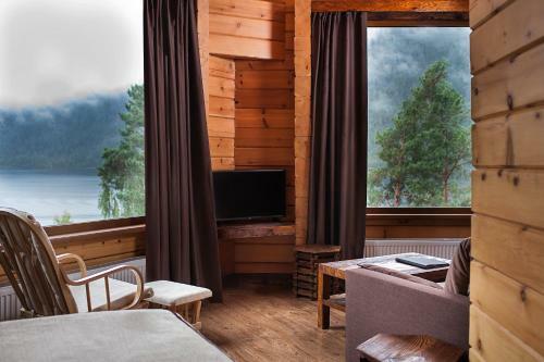 Hotel Urochische Aktra