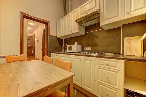 Apartamento Sutkipeterburg Nevsky Prospekt