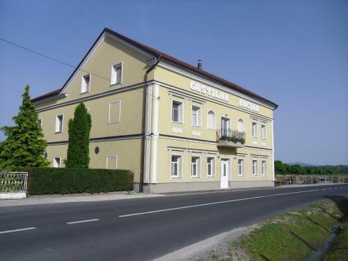 Hostal Gostilna In Preno?i??e Kocjan