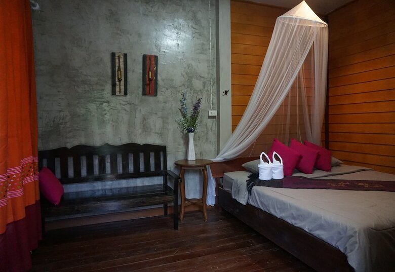Hostal Ruen Lamai Lanna