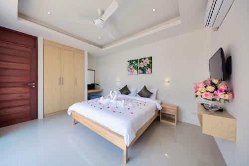 Lipa Talay See - 2 Bedroom Beach Side Villa