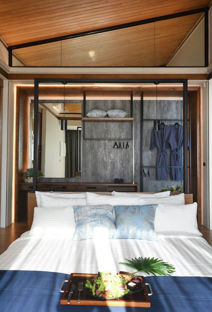 Hotel The Cabin Beach Resort