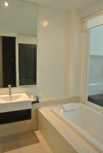 Hotel Sarikantang Resort And Spa