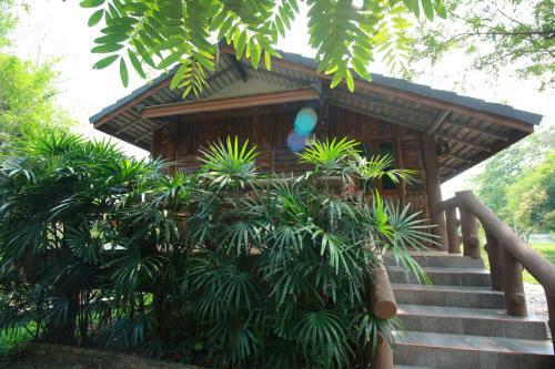 Hotel Papa's Garden