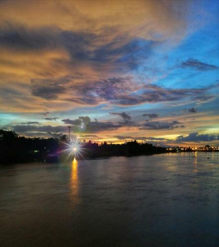 Baan Rim Nam River Side Bnb&hostel