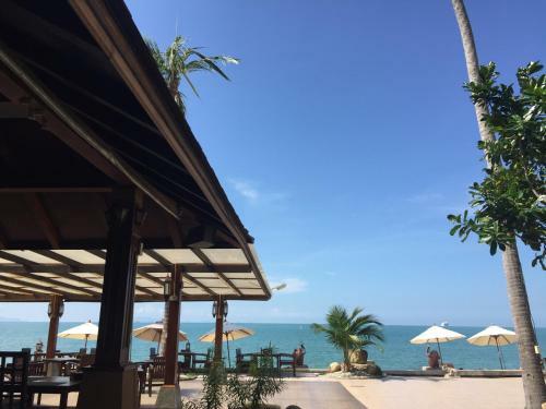Hotel Kanok Buri Resort And Spa