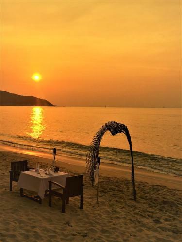 Hotel Kanok Buri Resort And Spa