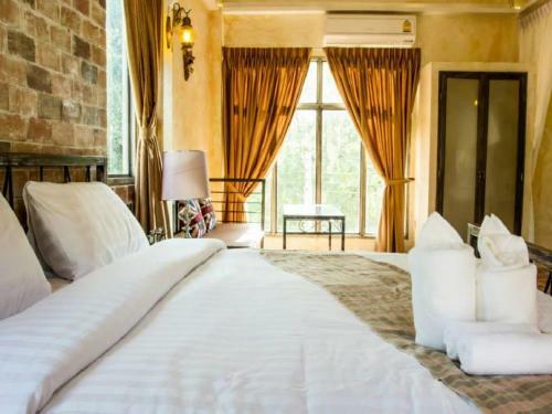 Hotel Stamp Hills Resort