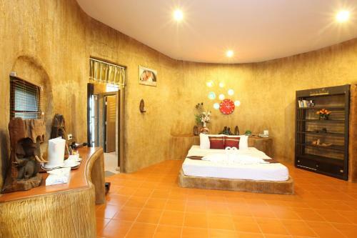 Hotel Muangthongthani Resort Nakhon Ratchasima