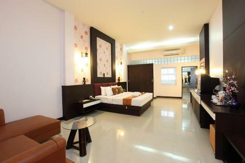 Hotel Muangthongthani Resort Nakhon Ratchasima
