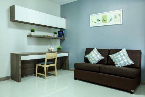 Aparthotel Central Place Serviced Apartment Angsila