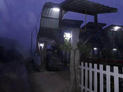 Hostal Maan Mork Khao Kho