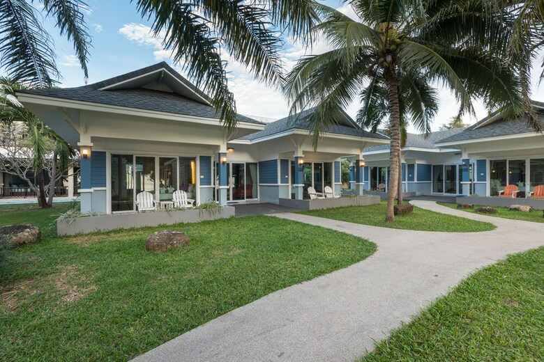 Chaolao Tosang Beach Hotel