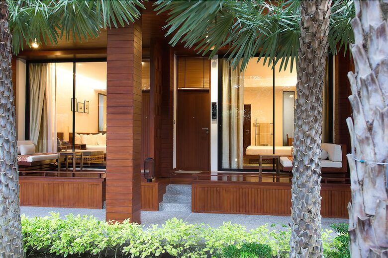 Hotel Tri-shawa Resort