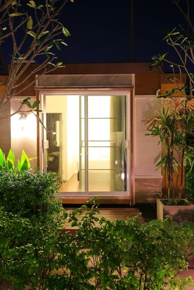 Hostal Resort M Bangkok - Bts Onnut
