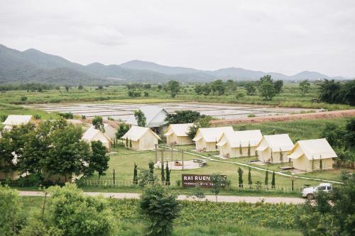 Rai Ruen Rom Organic Farm