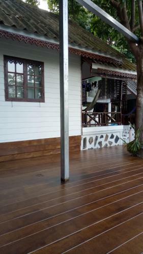 Hotel Comon Bungalow Haadchaophao