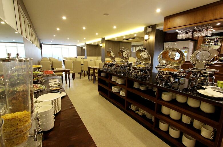 Le Bangkok Hotel