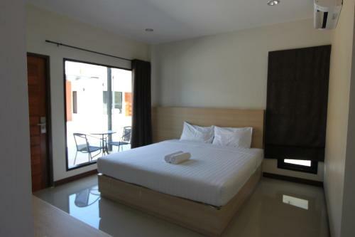 Hotel At Muang Ploy Resort