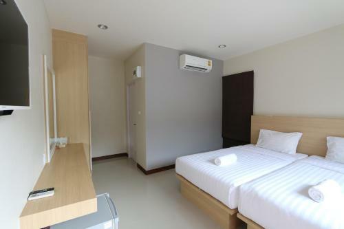Hotel At Muang Ploy Resort