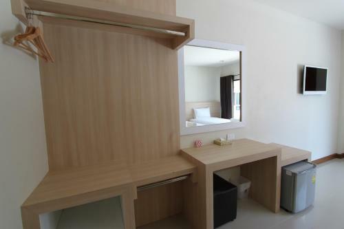 Hotel At Muang Ploy Resort