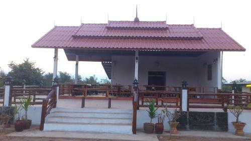 Hotel Suan Lam Yai Resort