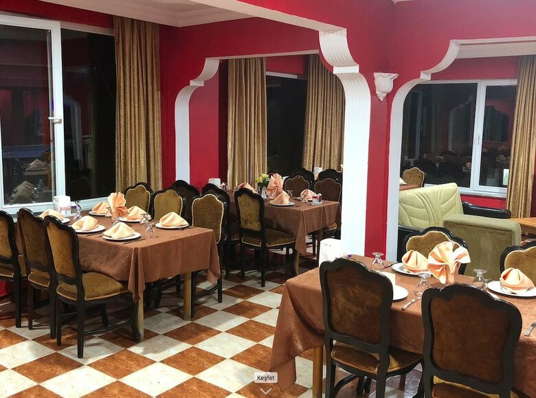 Hotel Zarha Mountain Resort