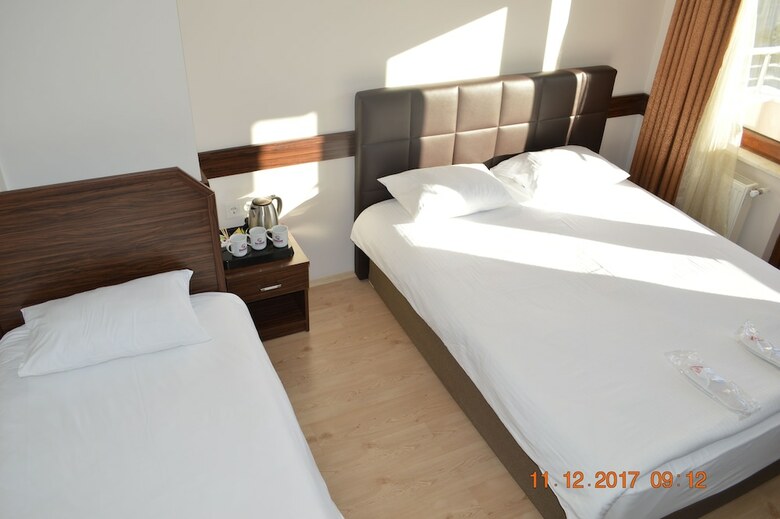 Hostal Amasra Ceylin Bed & Breakfast